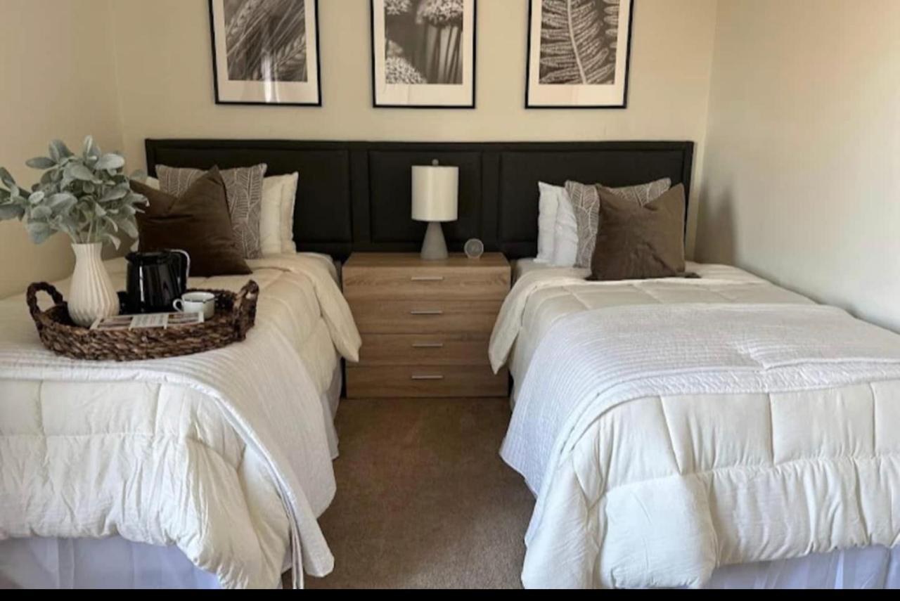 Vine City Home - Duplex - 3 Mins From Gwcc & Mercedes- Benz Stadium Атланта Экстерьер фото